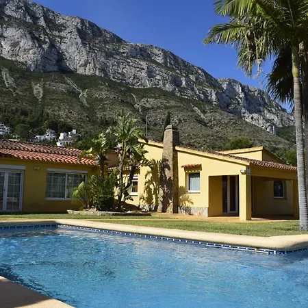Anacasa Montgo Perelloner Ch4316 Chalet