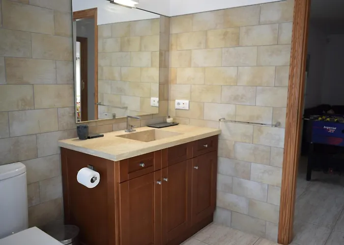 Anacasa Montgo Perelloner Ch4316 * دينايا